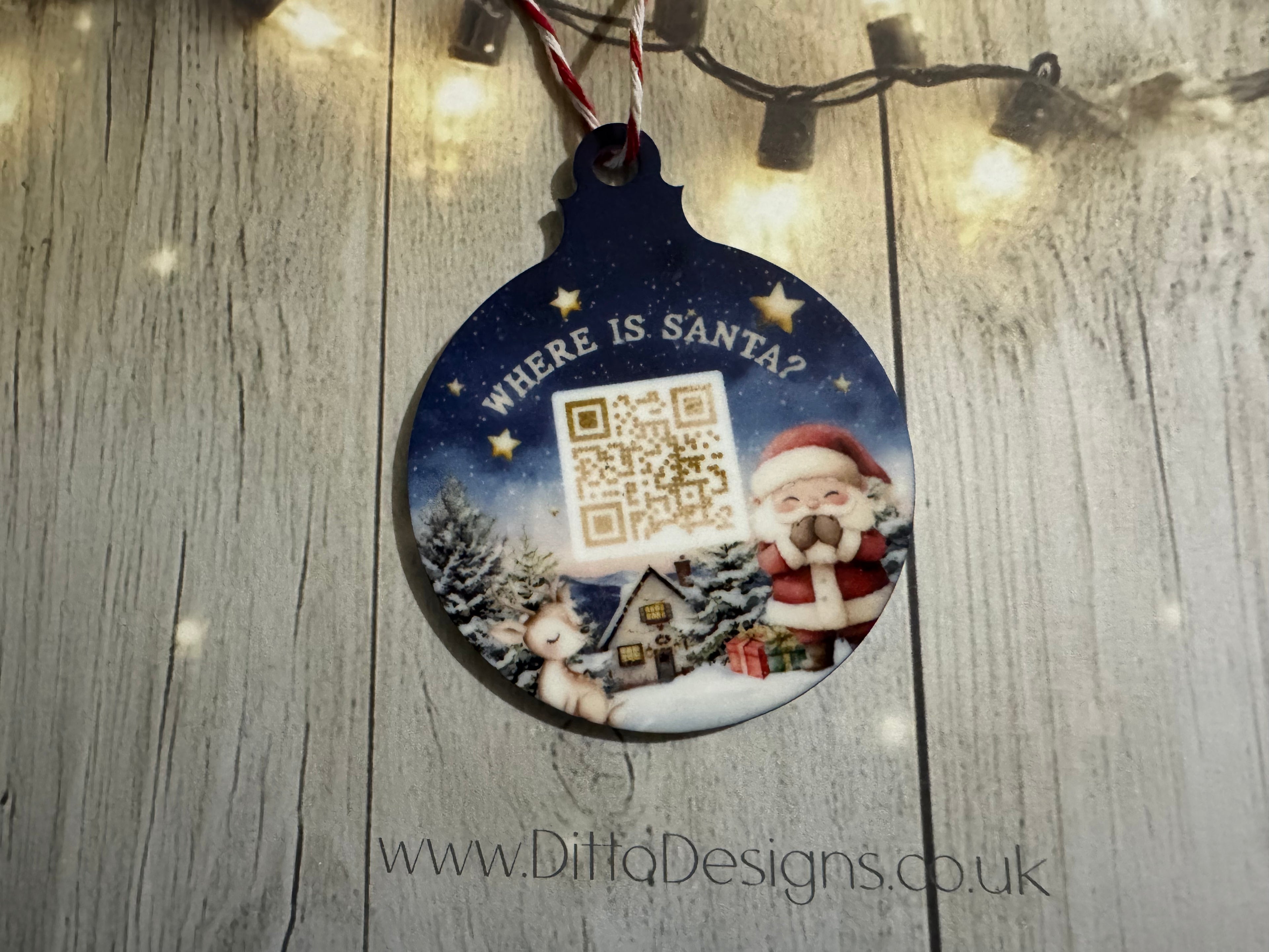 Santa Tracker Baubles (8cm)